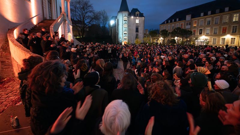 Sous la direction de Jane Héraud, la formation a répété depuis septembre avant de se produire chaque semaine pour le Voyage en Hiver © David Gallard Le Voyage à Nantes