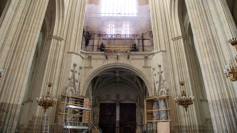Le grand orgue du facteur Girard, érigé en 1621, a été complétement détruit dans l'incendie. ©Patrick Garçon