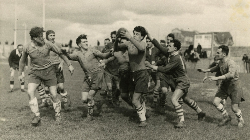 Rugby © Archives de Nantes.jpg