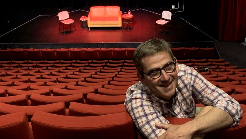 Adieu la salle du Sémaphore, qui accueillait la compagnie Même pas cap depuis 2009 : Olivier Collin dispose désormais d’un théâtre flambant neuf de 300 places.