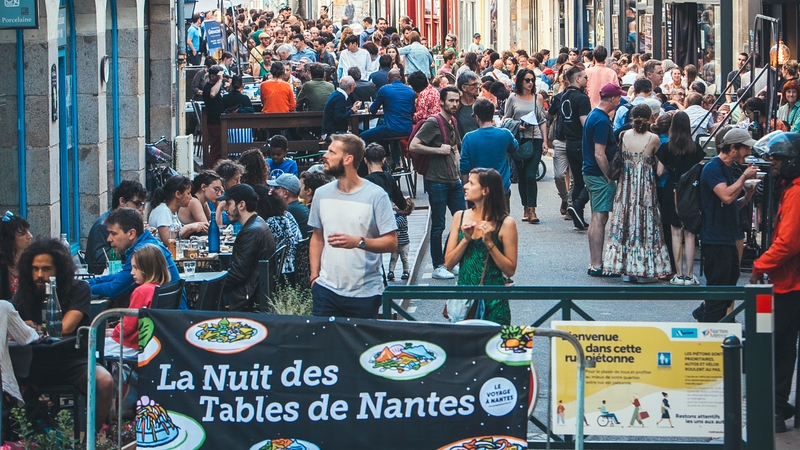 30 000 plats à déguster lors de la Nuits des tables de Nantes  (c) Clack, Charlyne Labarre
