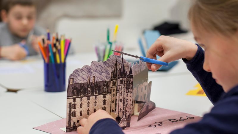Amusement garanti grâce aux ateliers proposés au Château des Ducs de Bretagne ! © Patricia Bassen / LVAN