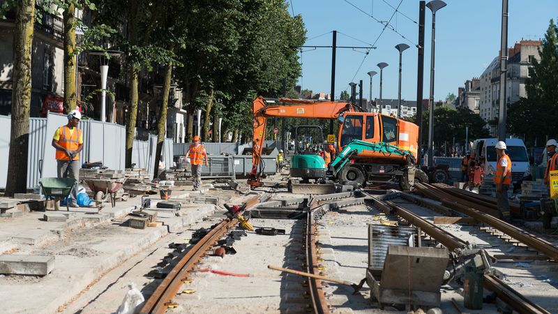 L’infrastructure de la ligne 1 du tramway va être entièrement rénovée entre Commerce et médiathèque. Un vaste chantier initialement prévu à l’été 2020, et repoussé du fait de la crise du Covid.
