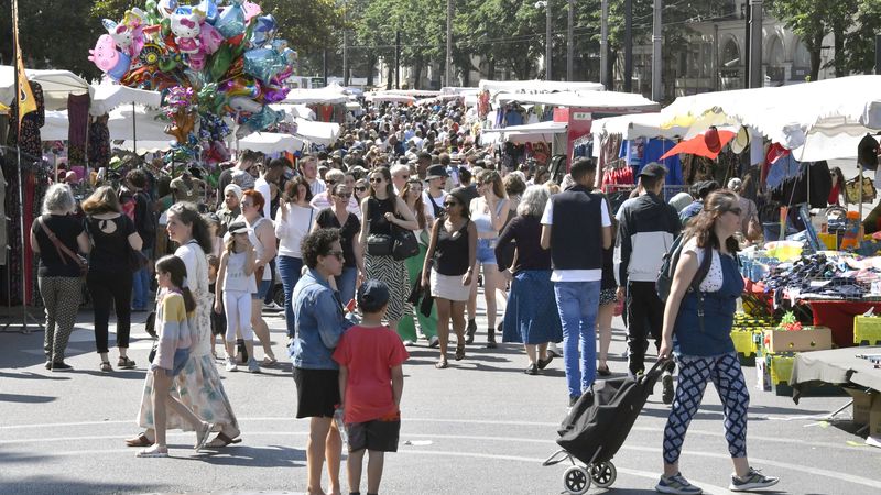 Depuis 1932, la braderie est réputée pour ses prix cassés ©Rodolphe Delaroque