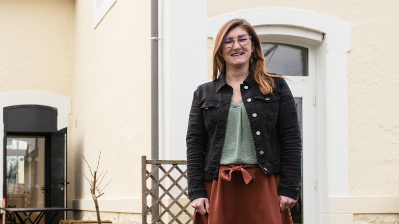 Delphine Gaudet redonne vie à l'ancienne gare SNCF de Doulon © Céline Jacq pour Nantes Métropole.