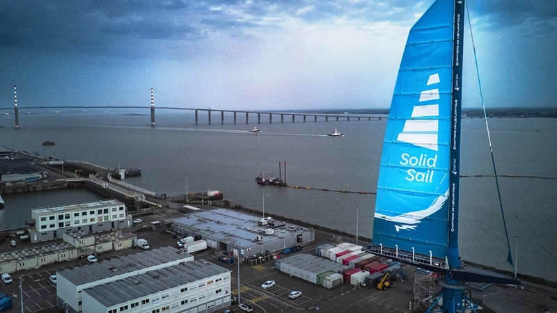 Le port de Saint-Nazaire, pôle stratégique de l'économie maritime (©Solidsail)