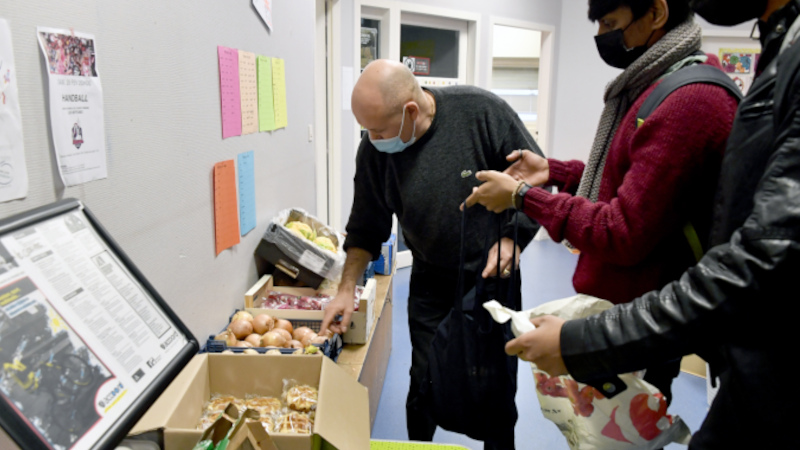 L’aide alimentaire du CSC La Boissière à Nantes Nord bénéficie à une quarantaine d’étudiants (crédit photo : Rodolphe Delaroque/Nantes Métropole).