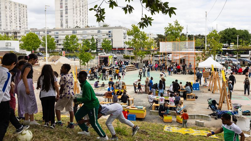 Station Mendès est l'un des spots investis à Bellevue dans le cadre d'Un air de fête © JF Fayolle pour Nantes Métropole.