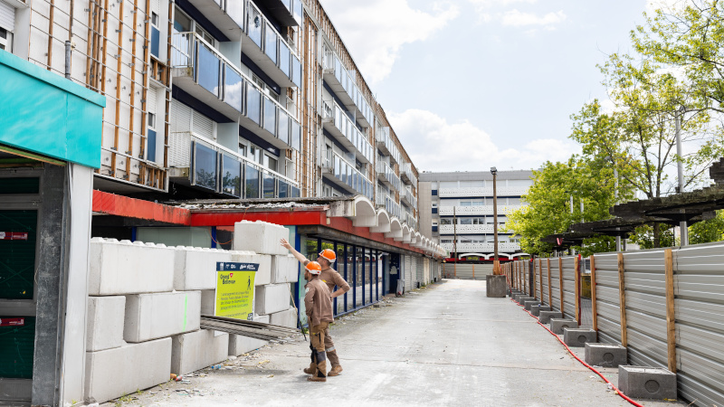 Les travaux autour de la place Mendes-France ont débuté avec notamment la préparation de logements voués à la démolition © JF Fayolle pour Nantes Métropole.