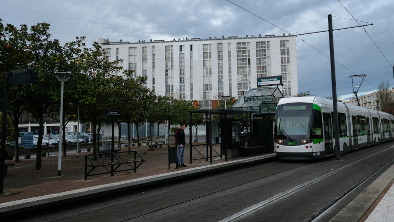 La place François-Mitterrand sera réaménagée dans le cadre du projet de renouvellement urbain de Rezé Château © Patrick Garçon / Nantes Métropole.