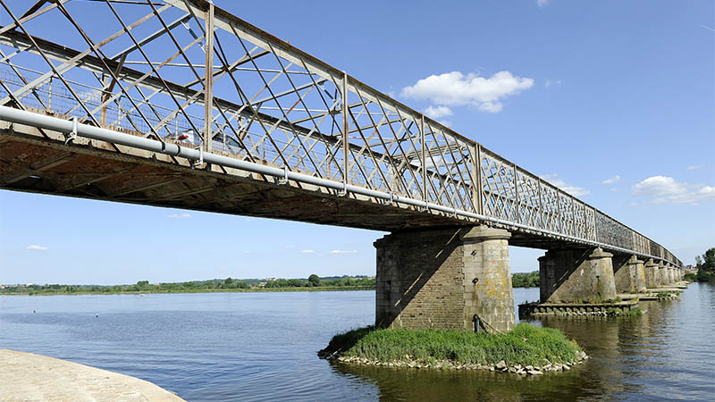 Les ponts de Mauves-sur-Loire datent de la fin du 19e siècle.