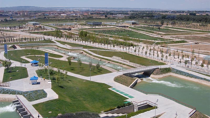 Le Parc de l’Eau à Saragosse a été ouvert en 2008 (Photo Felix).