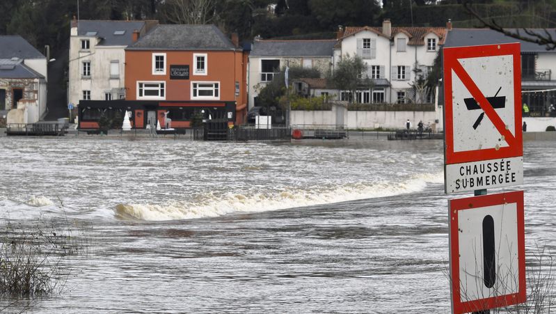 La Sèvre en crue à la chaussée des Moines. ® Rodolphe Delaroque