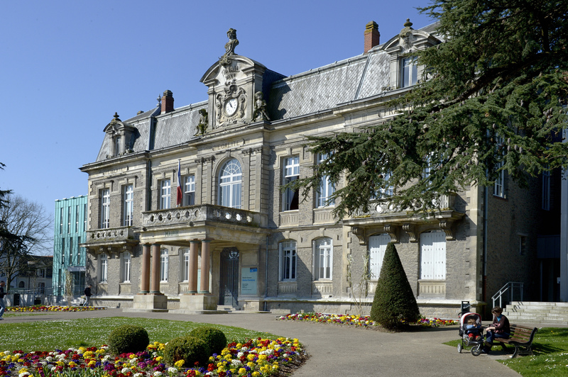 La mairie de Chantenay reprend progressivement son activité le lundi 25 mai 2020.