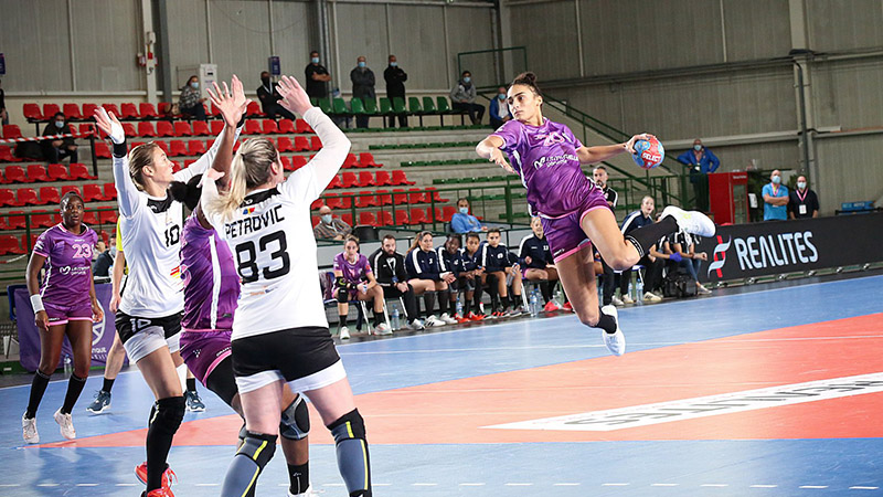 Troisième, le Nantes Atlantique Handball vise le podium en fin de saison. Crédit : Surf’Up.