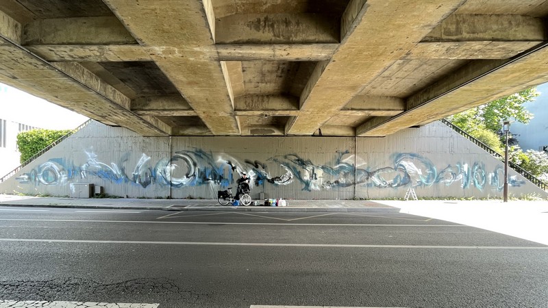 Murs libres, peinture urbaine et libre expression