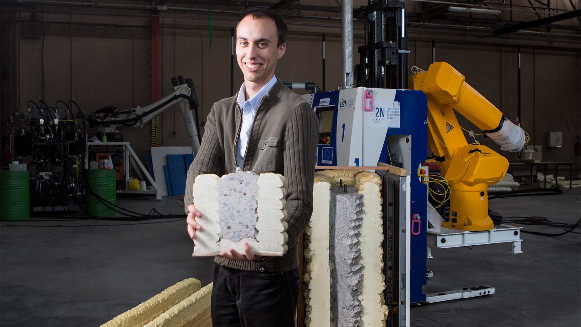 Alexandre Ambiehl construit des logements avec une imprimante 3D
