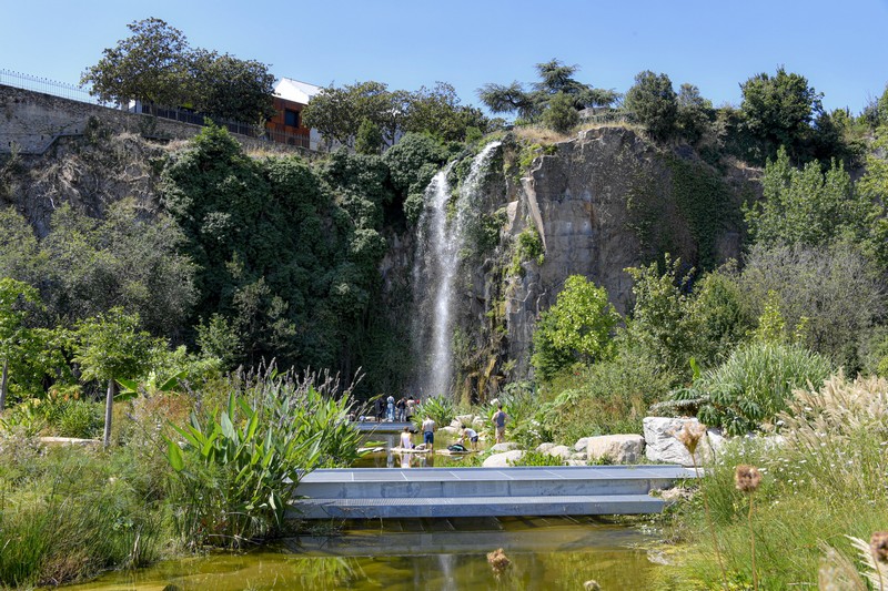 La cascade du jardin extraordinaire © Stephan Menoret