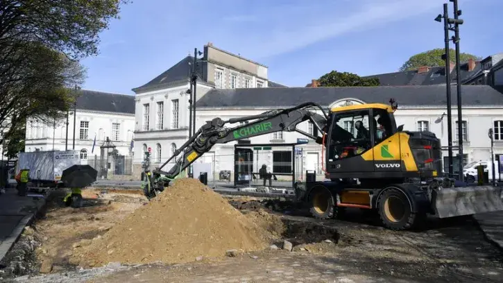 hotel-de-ville-chantier