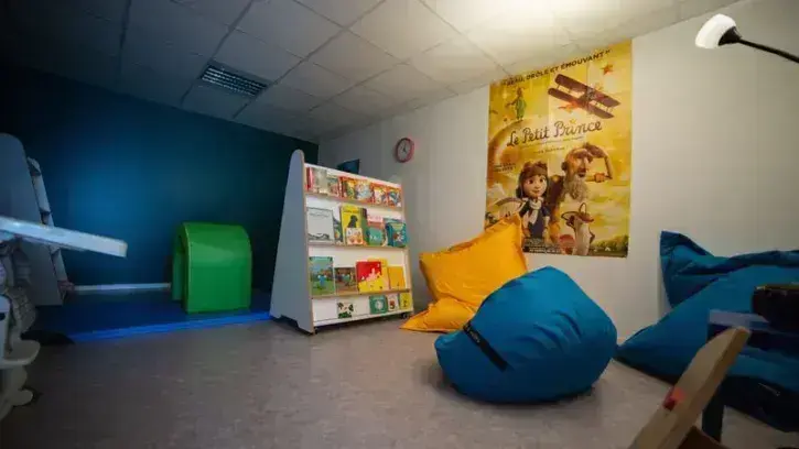 La salle de repos, pour reprendre des forces, au calme. © Céline Jacq pour Nantes Métropole