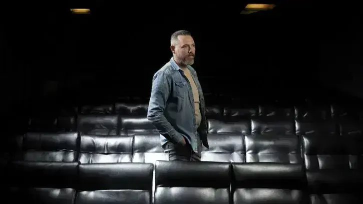 Sylvain Clochard, gérant du Concorde, prédit « la relocalisation des cinémas de quartier : on va voir se réinstaller des petits complexes de 4, 5, 6 écrans qui remailleront le territoire. C'est l'histoire des supermarchés, des boulangeries, qui ont fermé 