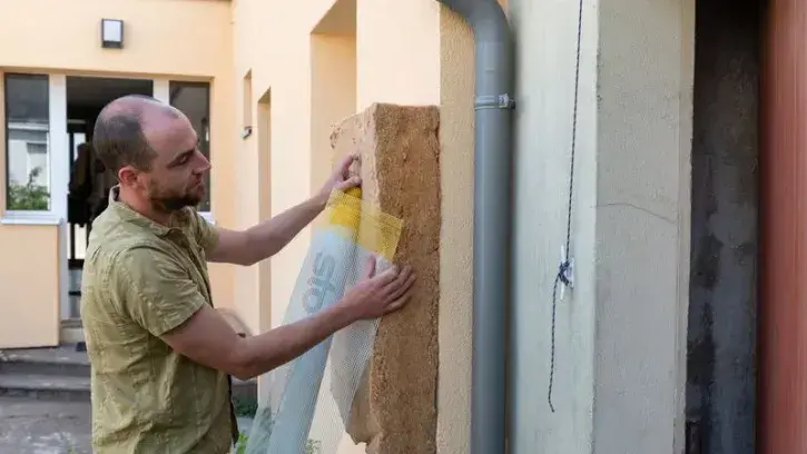 À Saint-Herblain, Aurélie Coudrière et Simon Péan ont entièrement rénové leur maison avec près de 60% d'aides de Nantes Métropole et de l'ANAH. © Loïc Gatteau
