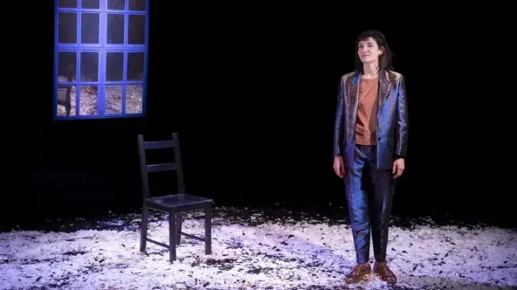 Chloé Oliveres présentera son spectacle "Quand je serai grande, je serai Patrick Swayze" au Théâtre Ligéria